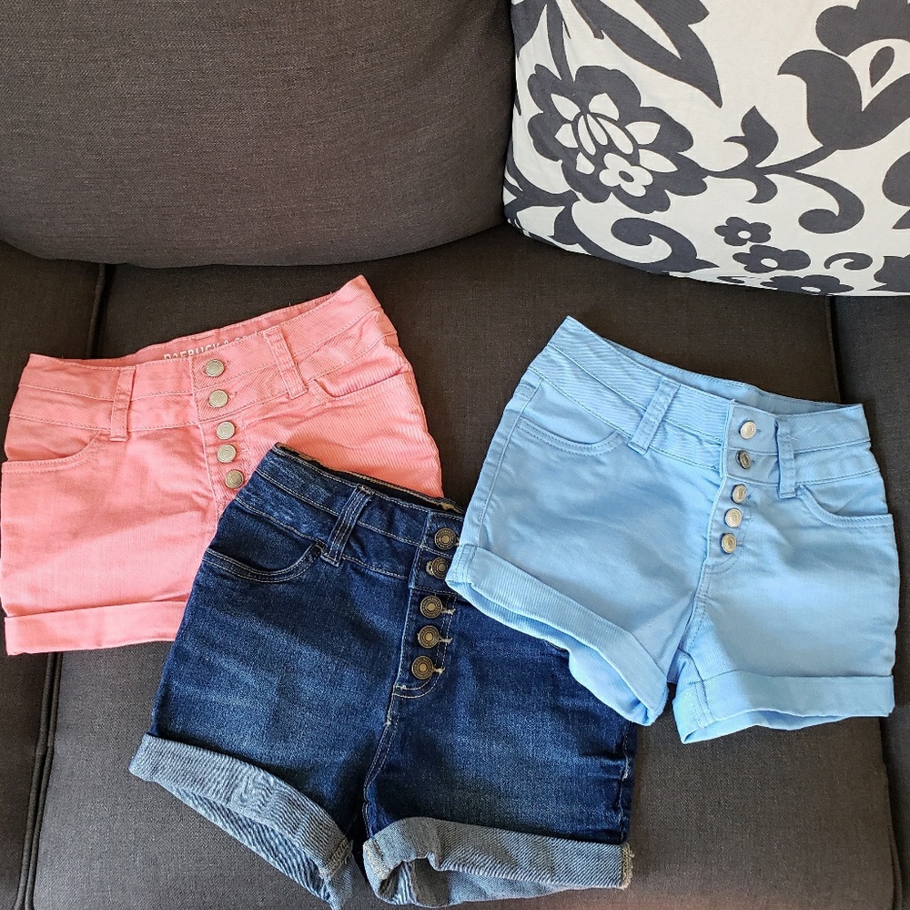 Bundle of 3 Denim shorts.